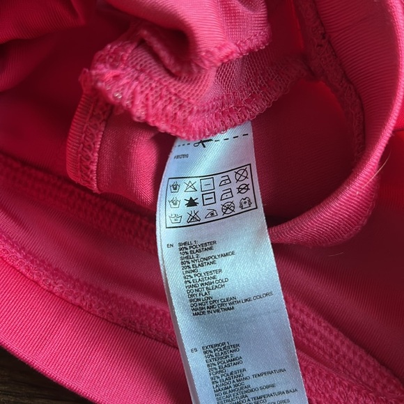 Forever 21 Women's Pink Sports Bra | Pink Sports Bra | Workout | Gym - Picture 4 of 5